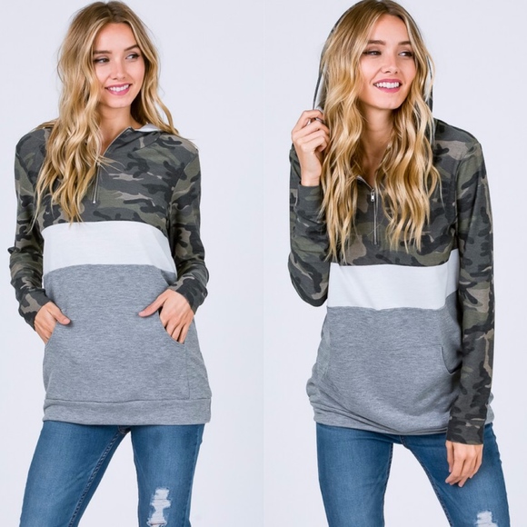 Bellanblue Tops - Camo color block pocket zipper green hoodie top